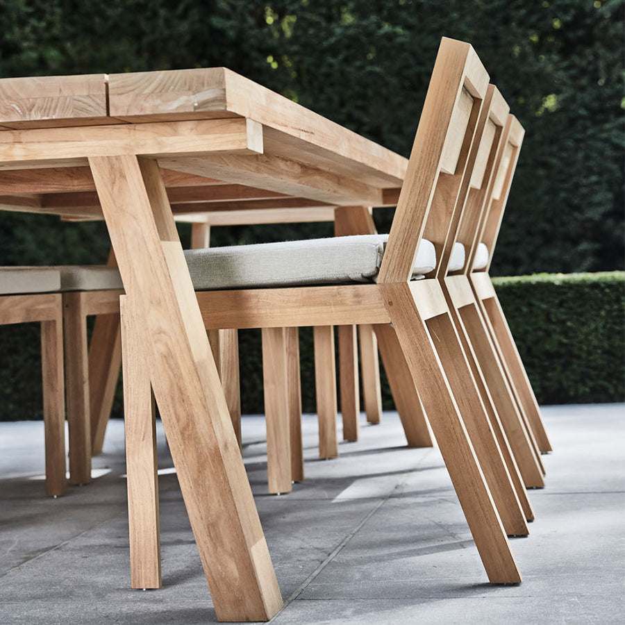 XVL-Malibu-Gartenstuhl-Gartentisch-Teak